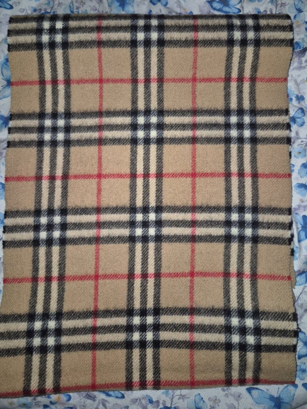 Scarf - Picture 3 of 7